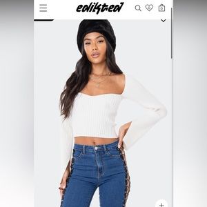 EDIKTED Robbie Sweetheart Knitted Top